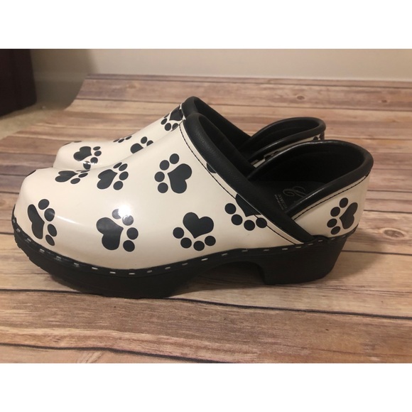 C & C Sweden Shoes C C Sweden Who Let The Paws Out Clogs C & C Sweden Shoes C C Sweden Who Let The Paws Out Clogs